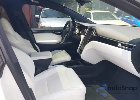 2017 Tesla Model X 100D/75D/90D from USA, damaged, VIN 5YJXCBE25HF078198